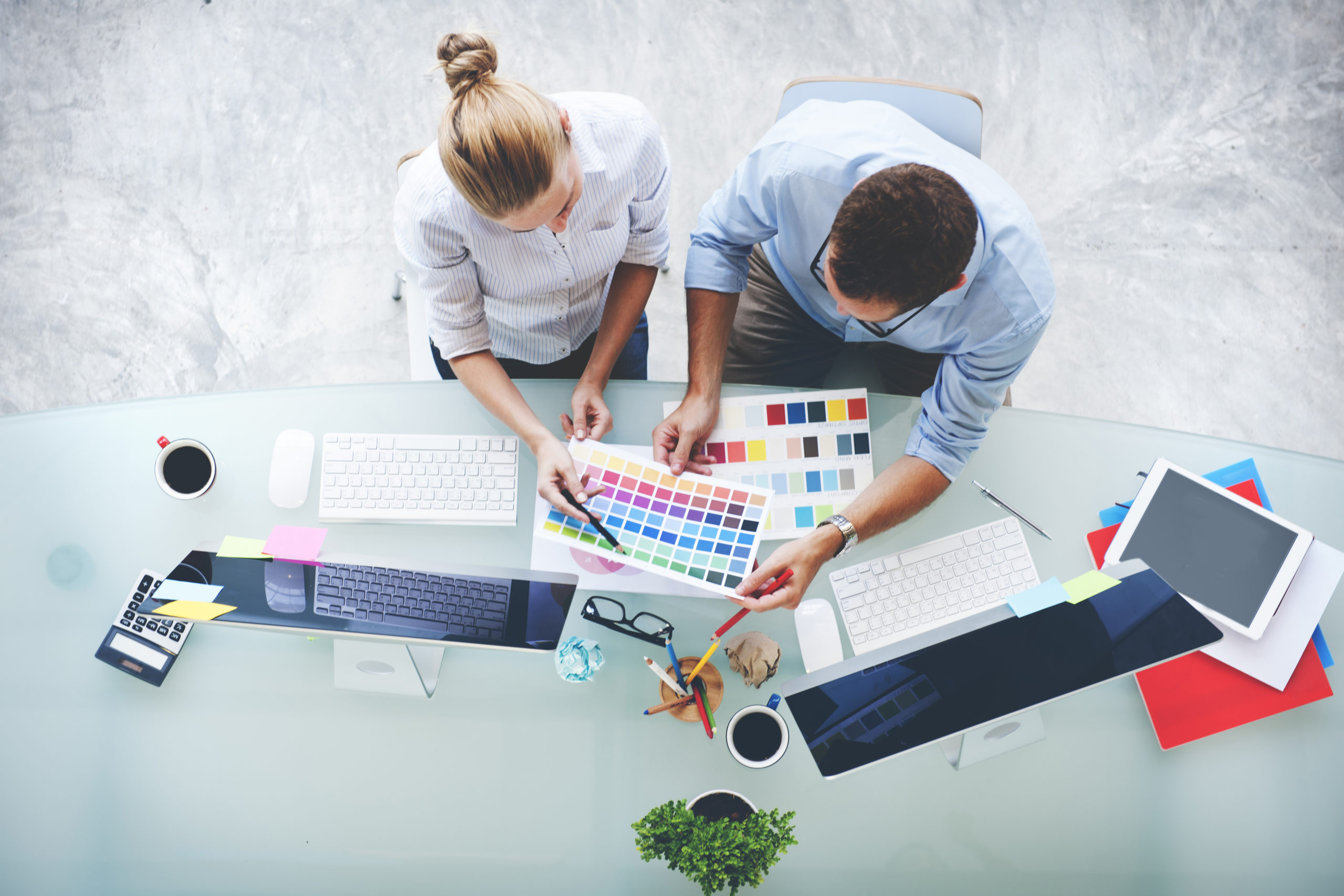 5 Reasons to Hire a Graphic Design Studio | Wyndetryst