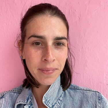 emma magnus headshot